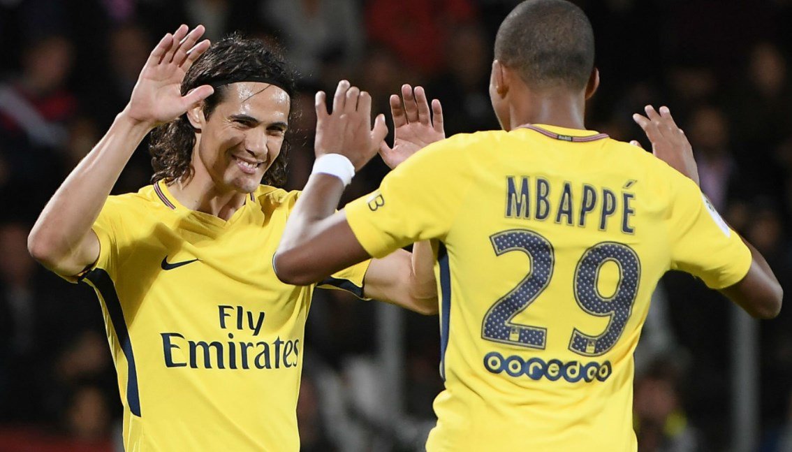 巴黎圣日耳曼主场三球完胜昂热继续领跑积分榜    巴黎圣日耳曼主场三球完胜昂热继续领跑积分榜