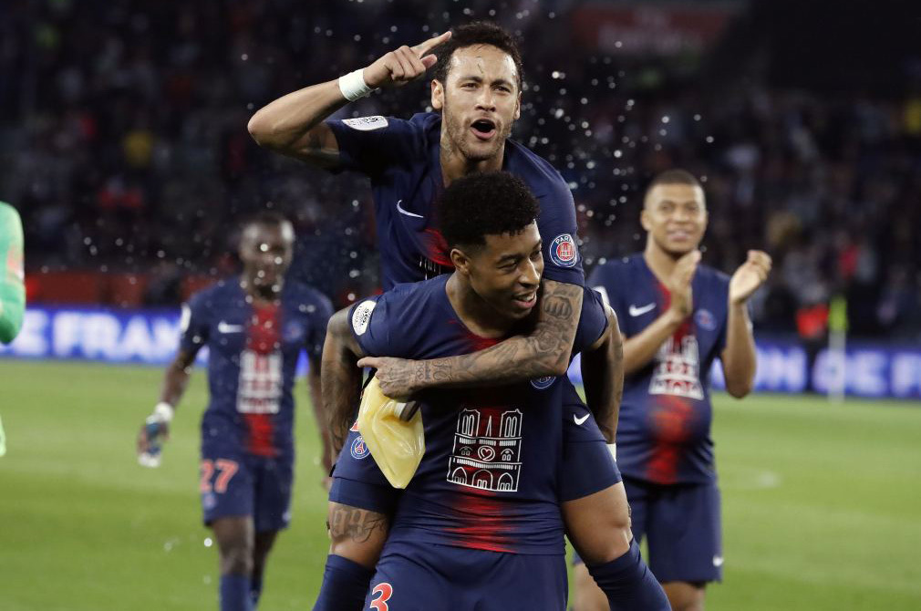 巴黎圣日耳曼主场奏凯,继续稳居法甲榜首